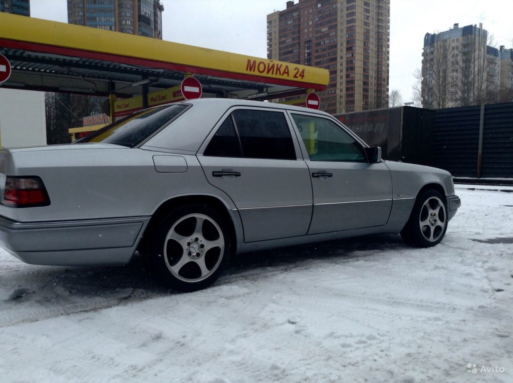 Мерседес w124 e320