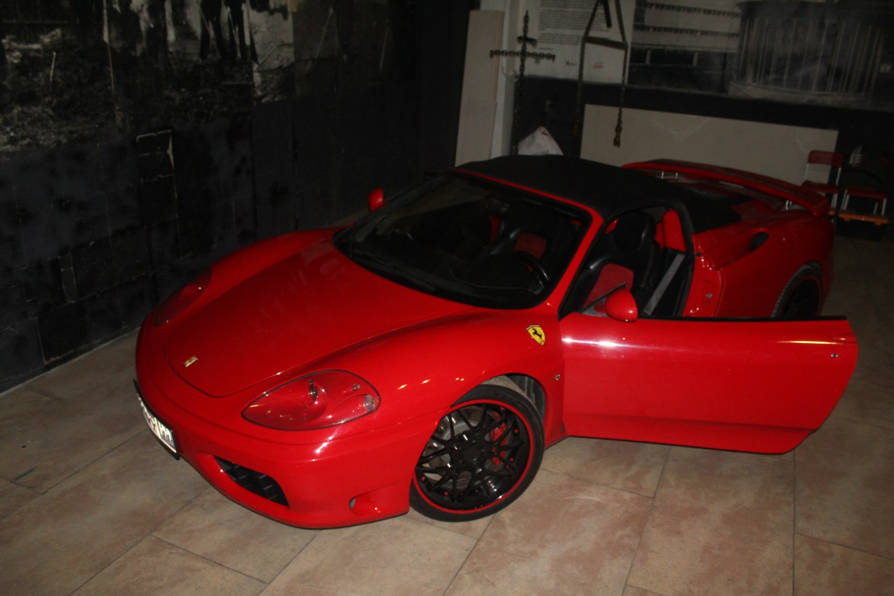 Машинки 9. Ferrari 2001. Ferrari 360 Spider Hamman. Феррари 2001 года. Drive2 Феррари 360 в Красном Спайдер.