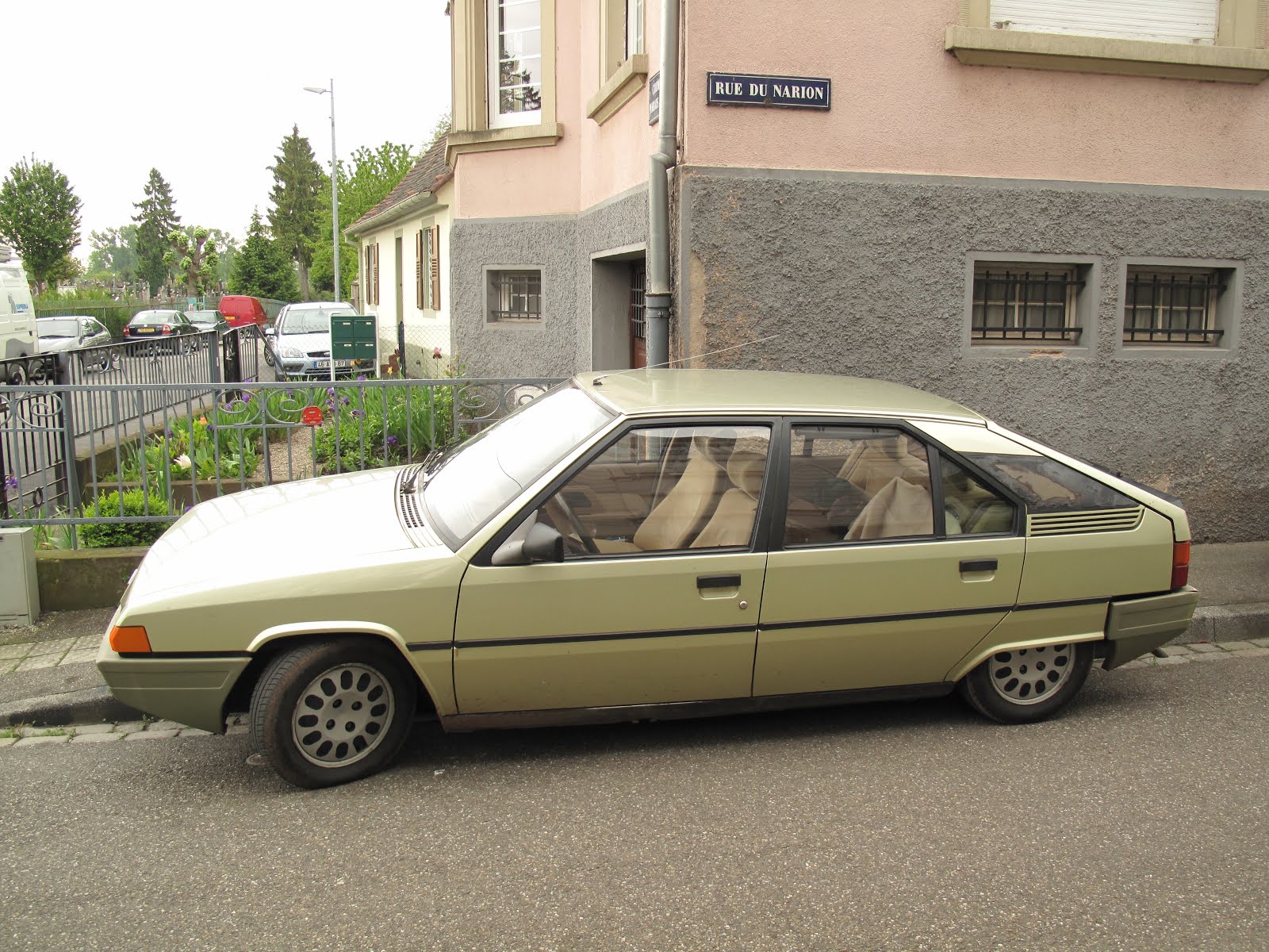 Citroen-BX-4-doors-1982-1994-3