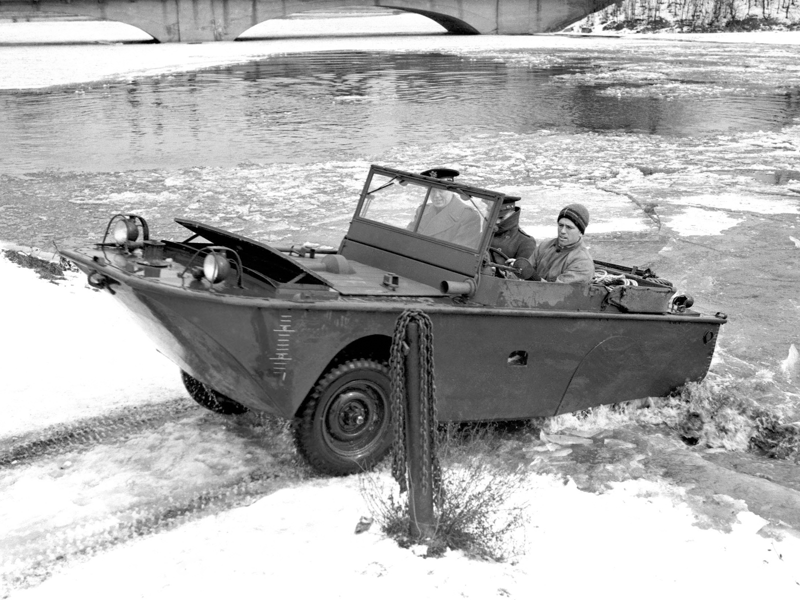 Ford_GPA_Prototype_1942_02