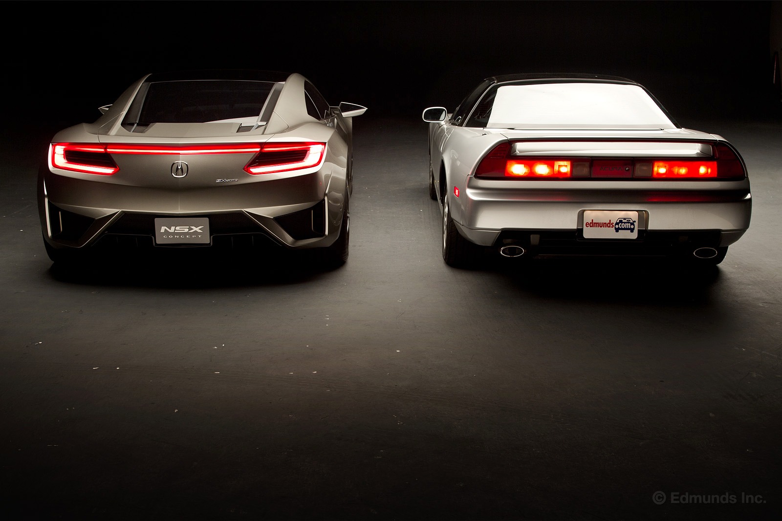 Acura-NSX-Concept-and-1991-Acura-NSX-Picture-