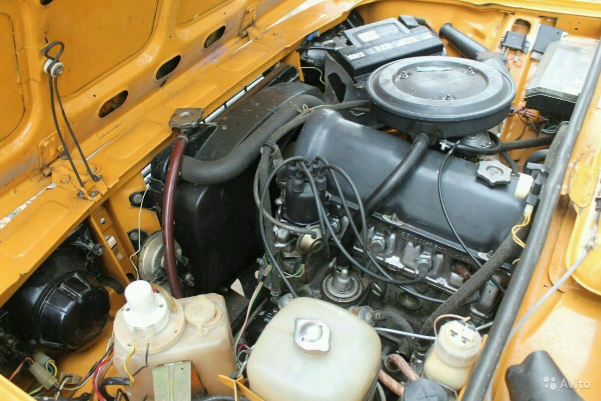 Ваз 2105 двигатель в масле. Мотор ВАЗ 2105 1.5. Мотор 1.3 ВАЗ 2105. 2105 VFTS мотор. Мотор 1.6 ВАЗ 2105.