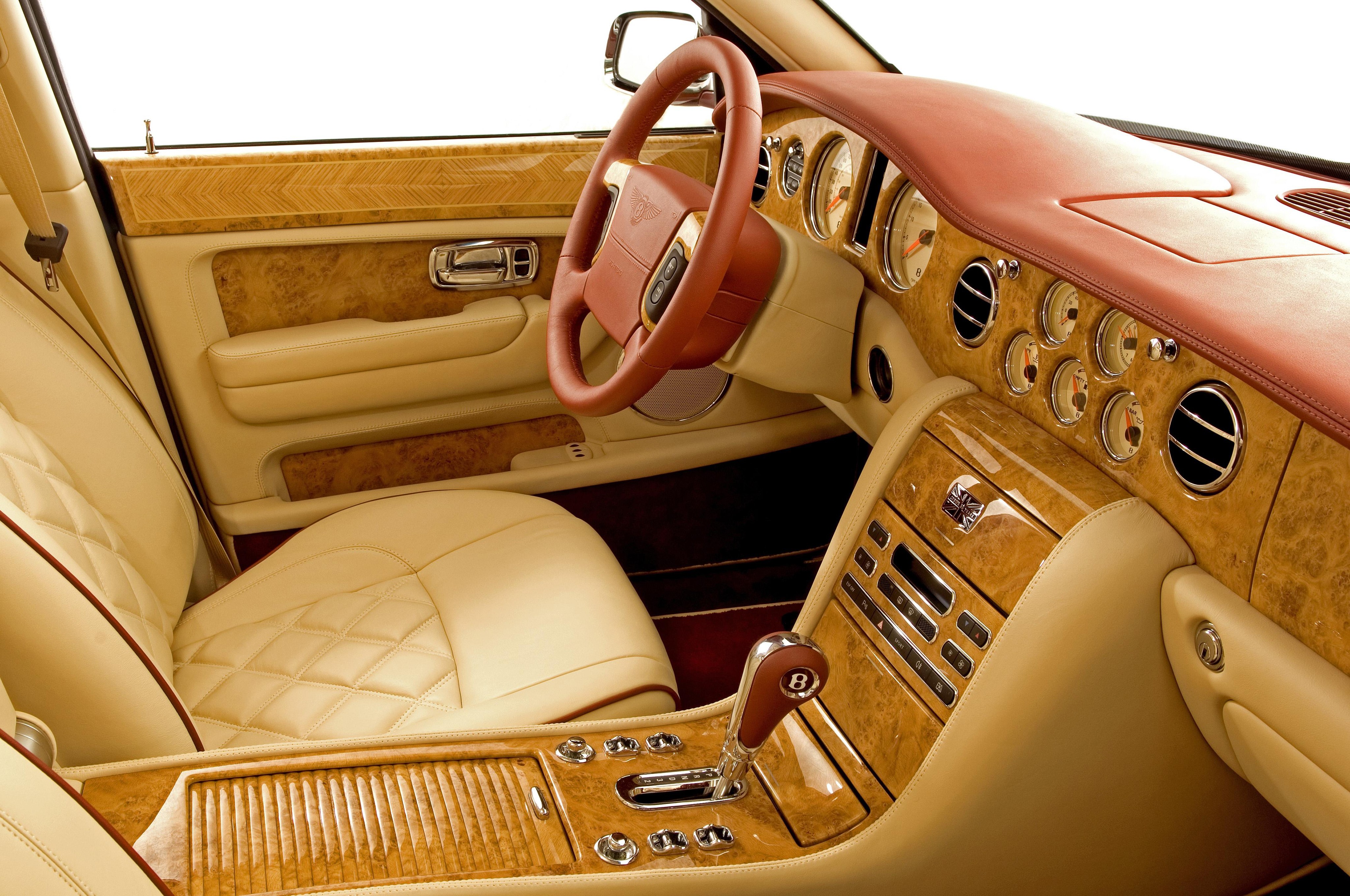 Детские машинки салон. Бентли Арнаж салон. Bentley Arnage Interior. Bentley Arnage автомобили Bentley. Салон Bentley Arnage 2007.