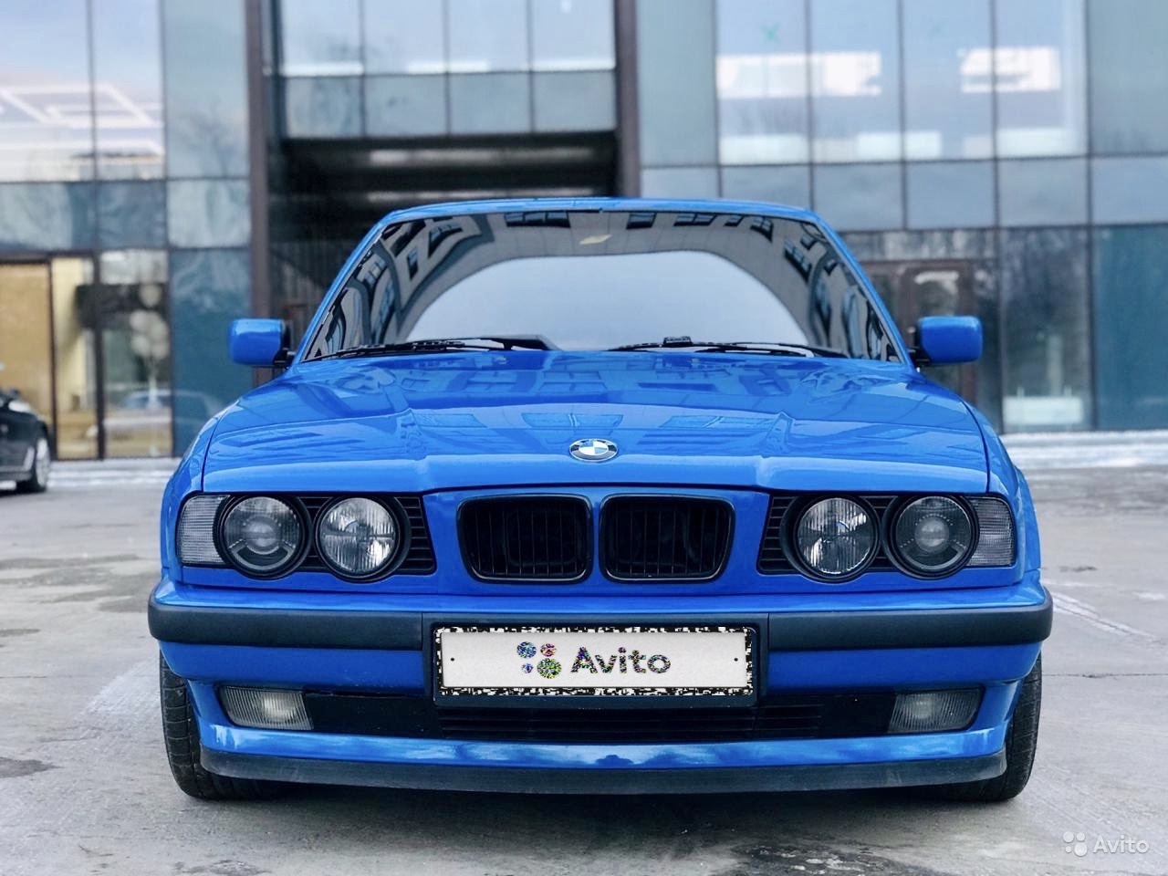 Авто е34. BMW 5 e34 540 i. BMW e34 540i. BMW 540 е34. BMW e34 синяя.